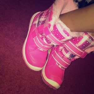 Pink snow boots